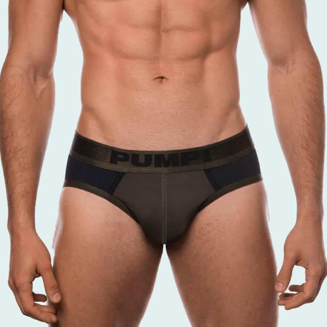 Conservative briefs